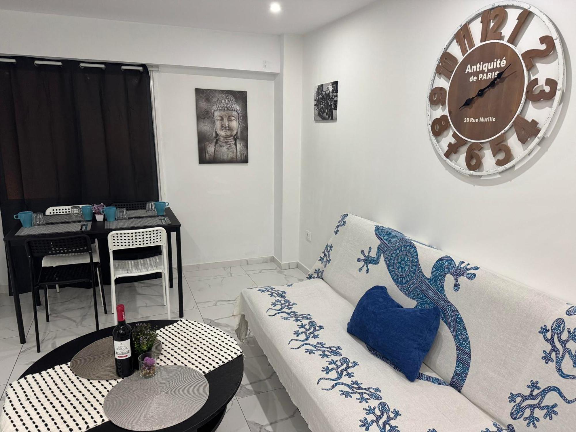 Heart Of Los Cristianos Modern Apartment Close To The Sea In Tenerife Εξωτερικό φωτογραφία