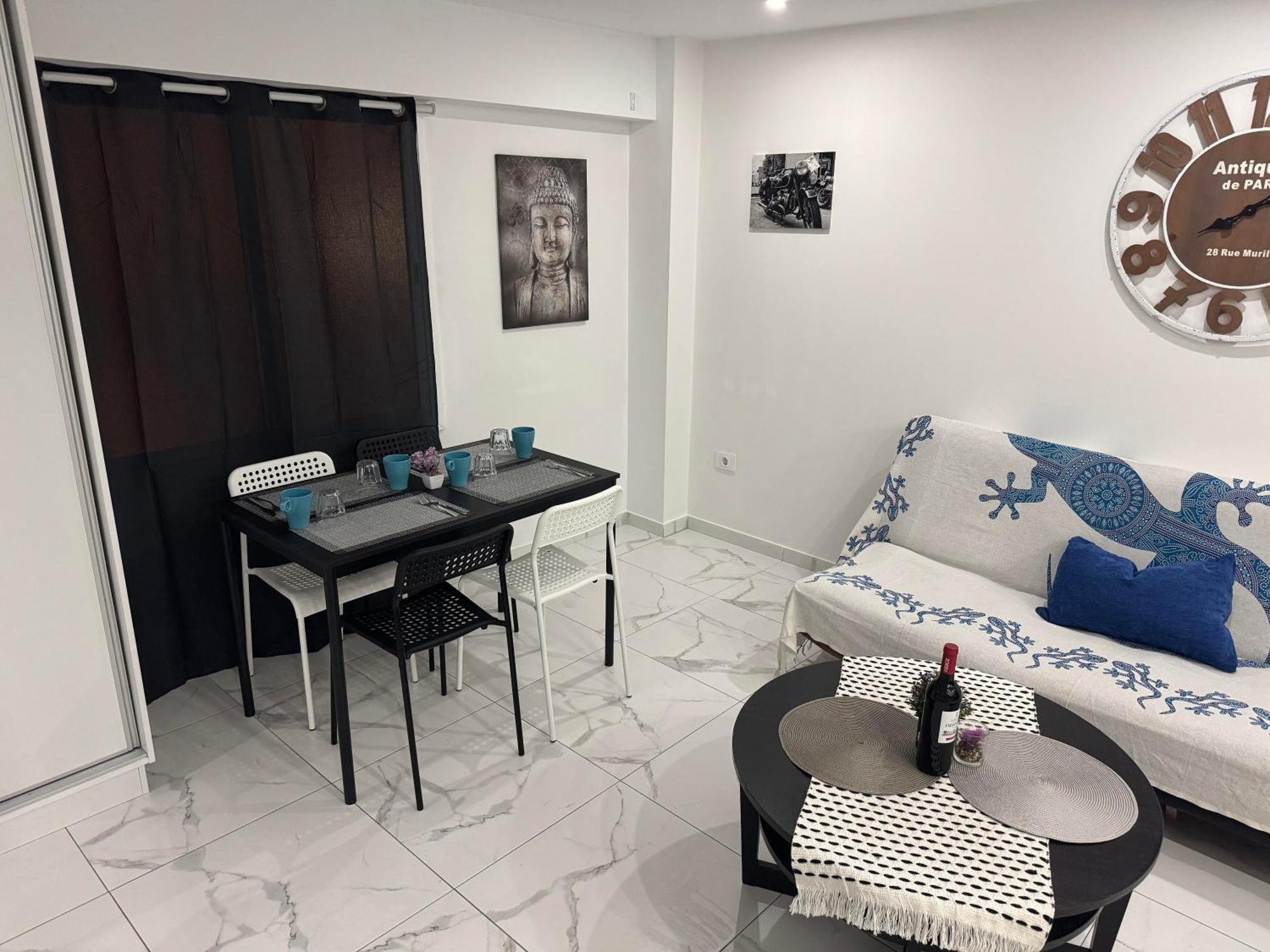 Heart Of Los Cristianos Modern Apartment Close To The Sea In Tenerife Εξωτερικό φωτογραφία