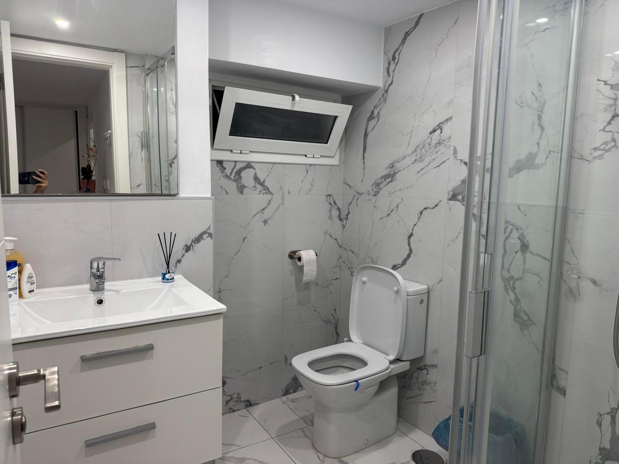 Heart Of Los Cristianos Modern Apartment Close To The Sea In Tenerife Εξωτερικό φωτογραφία